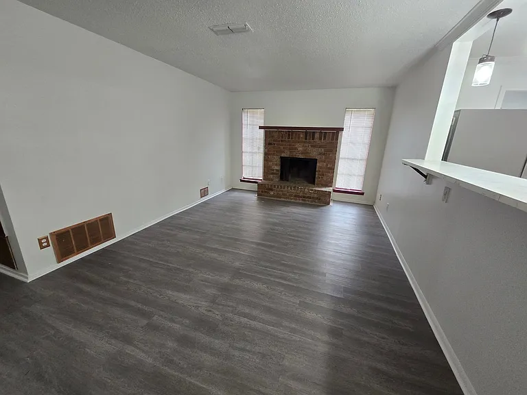 6133 Jennifer Ln — Photo 6