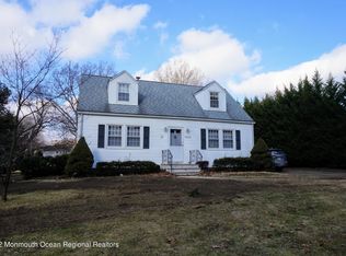 35 Mill Rd, Matawan, NJ 07747