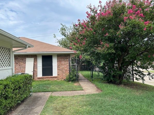 Home for Sale in Arlington TX