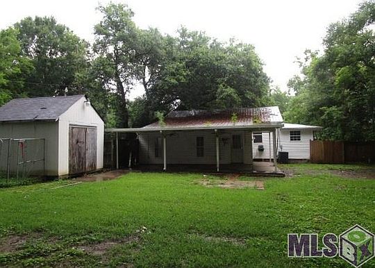 2nd image of 4712 Lois Dr