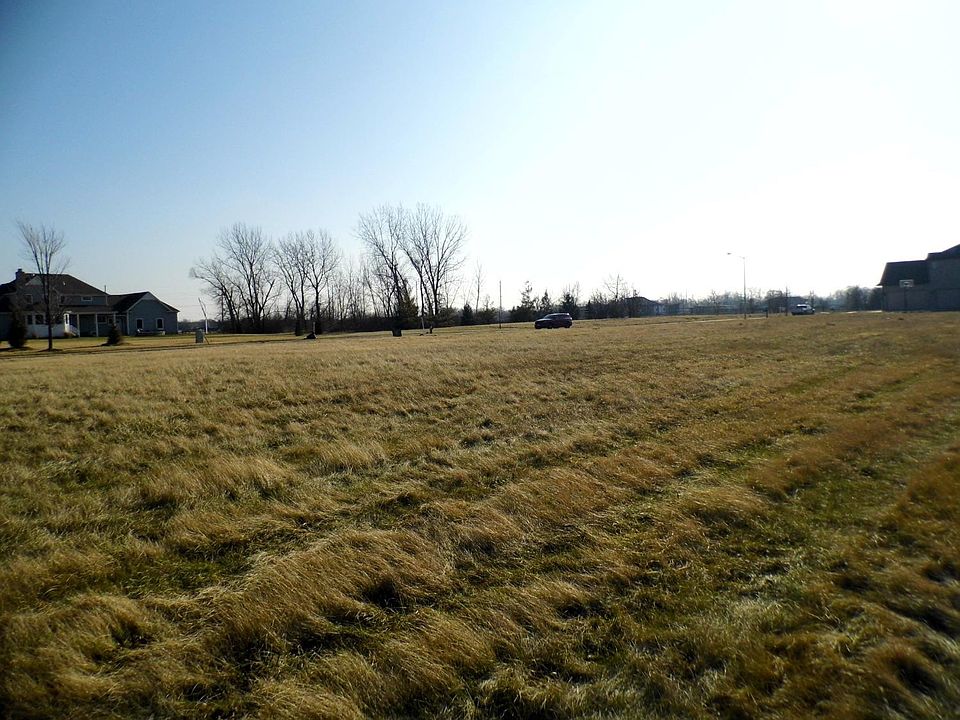 2nd image of 10132 Barbara Ln