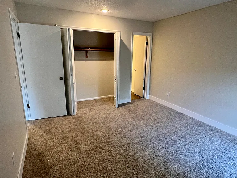 3308 Bridge Manor Dr — Photo 9