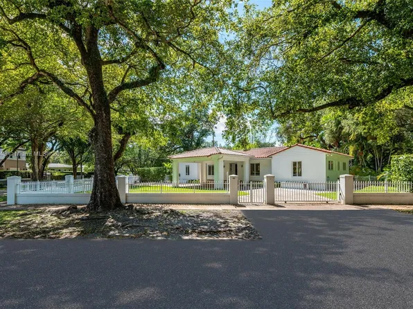 1820 Ferdinand St, Coral Gables, FL 33134