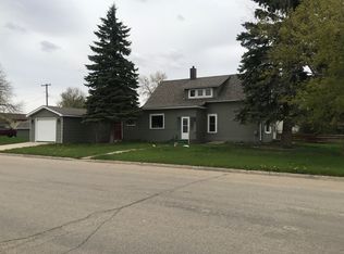 103 Winther St, Ray, ND 58849