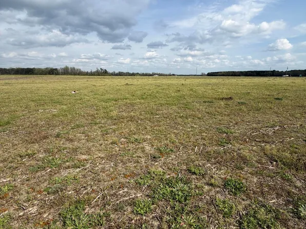 938 Whaley Rd Road, Kinston, NC 28501