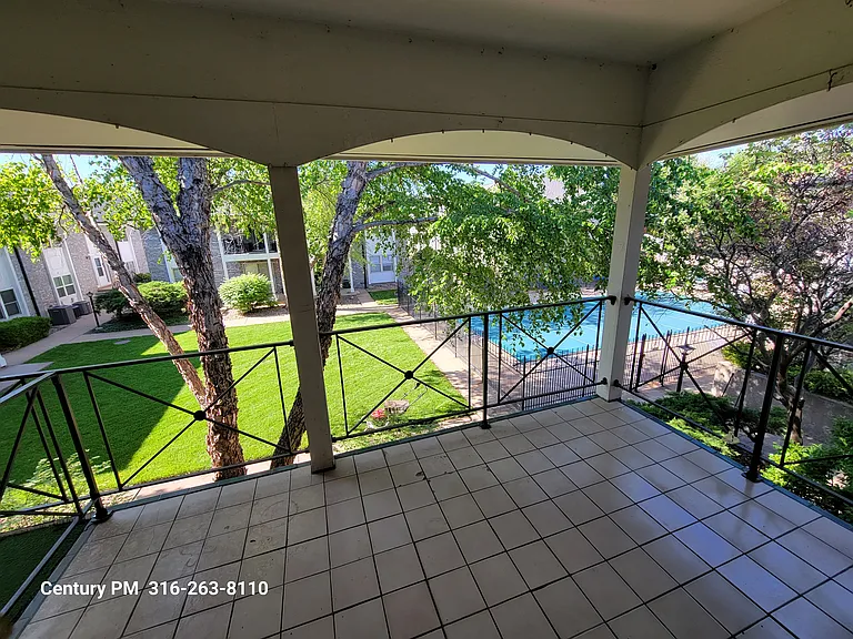 719 N Stackman Dr #D — Photo 15