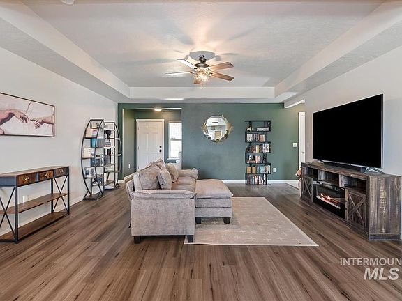 4th image of 19411 Kiowa Creek Way