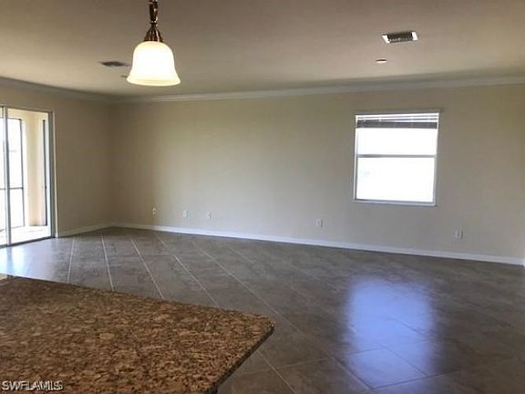 4th image of 16088 Palmetto Prairie Dr