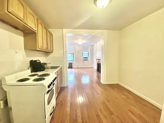 2nd image of 51 W 8th St APT 12