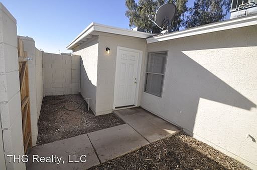 5th image of 139 W Inglewood St APT 2