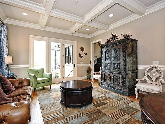 Coffered ceiling in Living Room which overlooks patio and back yard