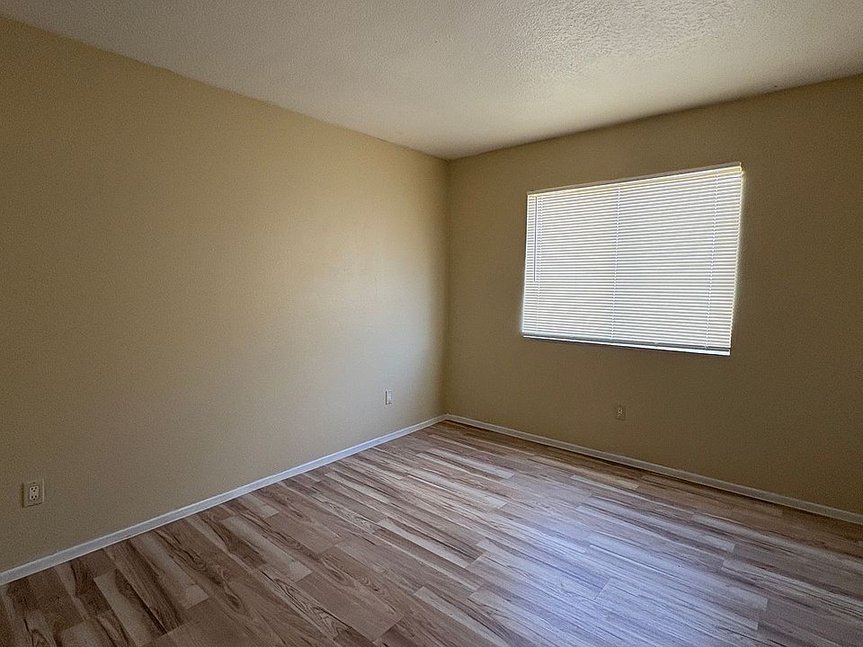1st image of 1025 N Tippecanoe Ave #I-226