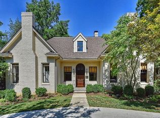 2230 Sharon Rd, Charlotte, NC 28207