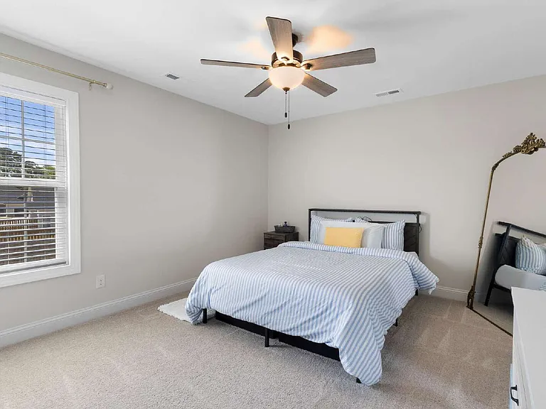 217 Lookout Ln — Photo 26