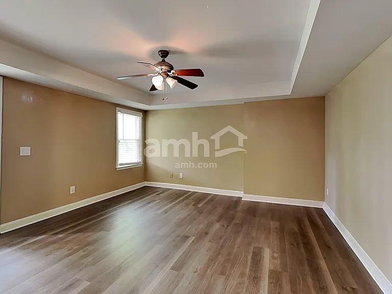 6105 Braidwood Ct — Photo 10