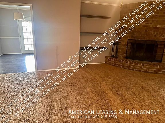 2nd image of 704 Willow Oak St