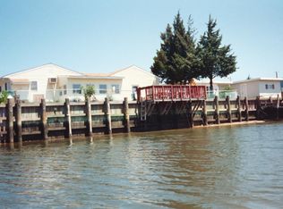5 Lake Superior Dr, Little Egg Harbor, NJ 08087