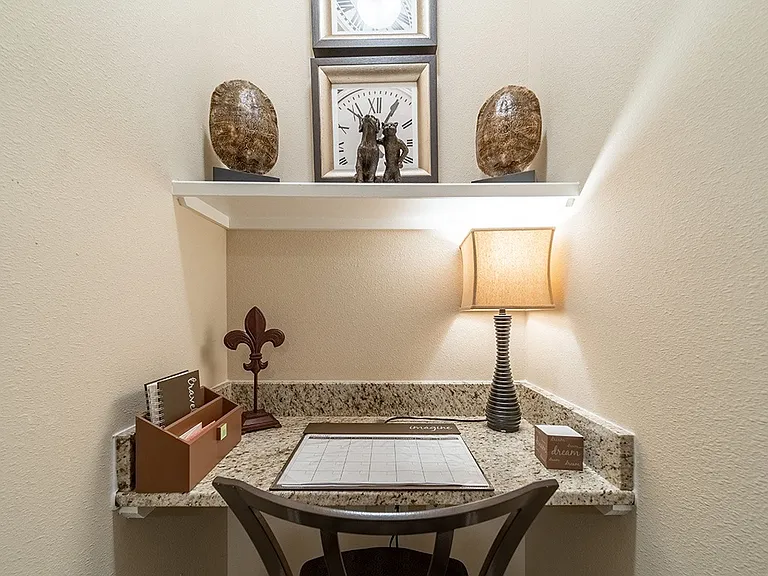 Rose Heights Apartments — Photo 7
