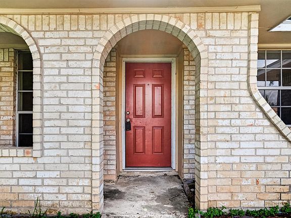 4th image of 9702 Hillis Street