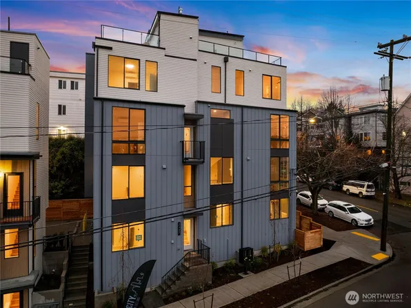 957 N 35th Street, Seattle, WA 98103