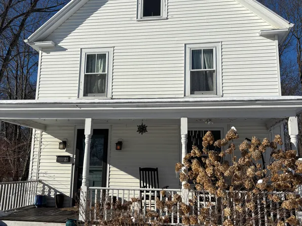 27 Pearson St, Portsmouth, NH 03801