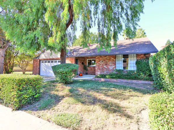 37 Starlit Cir, Sacramento, CA 95831