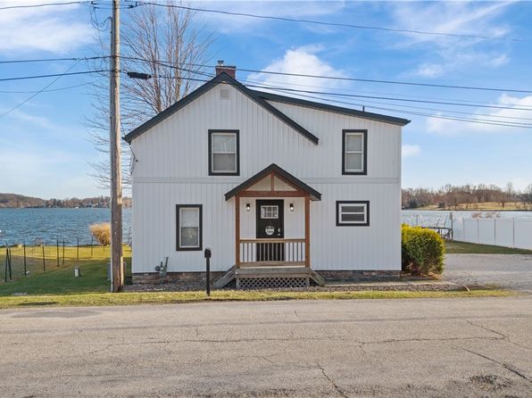 2326 Canfield Rd, Akron, OH 44312