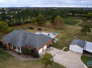 848 Mint Springs Rd, New Market, AL 35761