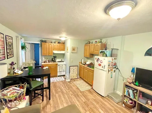 1200 Stearns St #1, Tallahassee, FL 32310