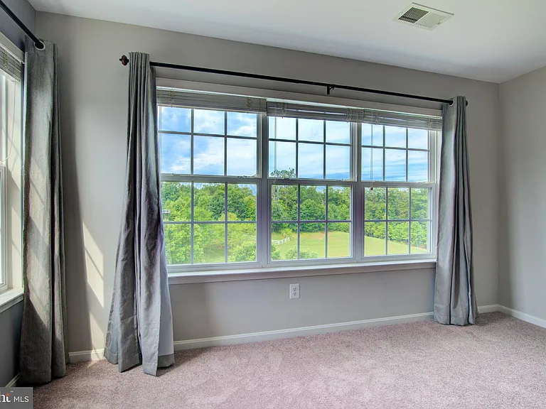13481 Arcadian Dr — Photo 34