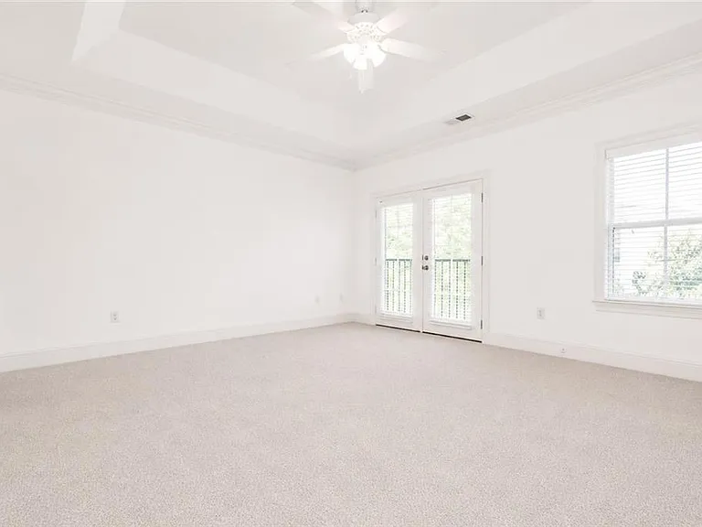 5490 NE Glenridge Park #5490 — Photo 14