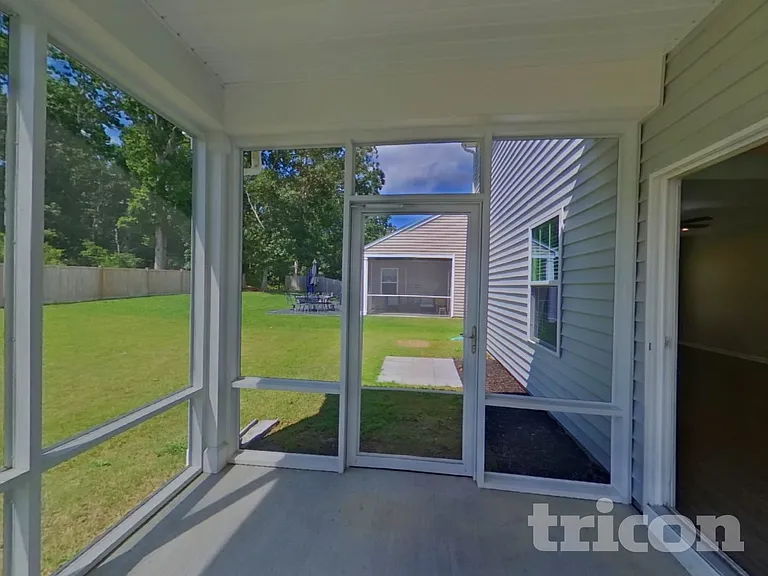 1302 Harkey Creek Dr — Photo 20