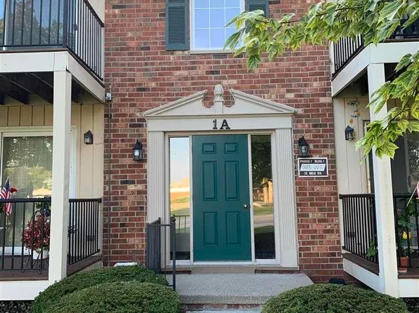 12090 Fifteen Mile Rd #1A, Sterling Heights, MI 48312