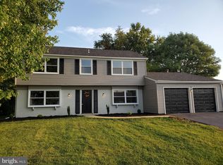 17 Tower Ln, Willingboro, NJ 08046