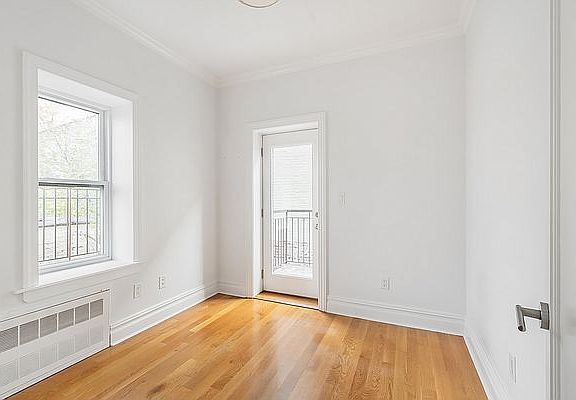 5th image of 1657 8th Ave APT 4A