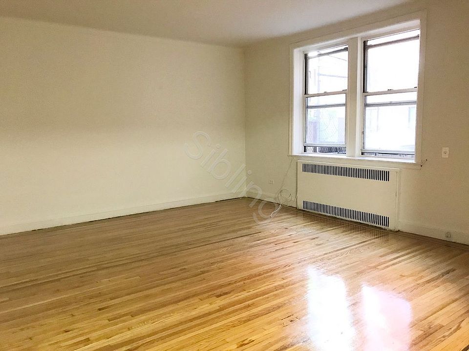 2nd image of 402 Ocean Pkwy APT 107
