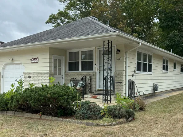 1765 Mount Idenburg Lane, Toms River, NJ 08753