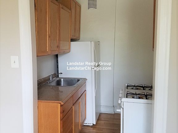2nd image of 1371 W Estes Ave APT 2E