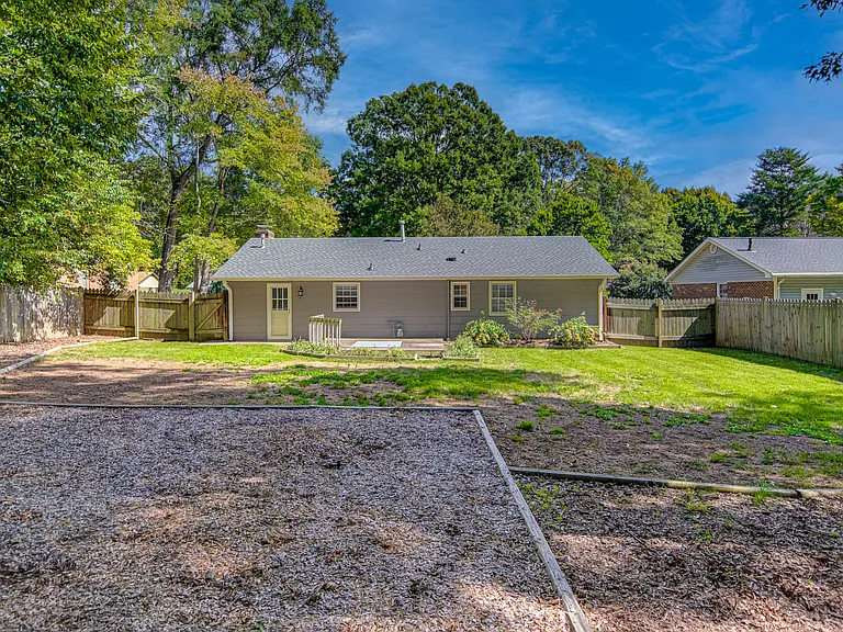 5111 Cheviot Rd — Photo 31