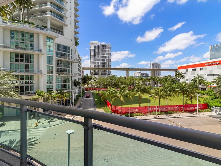 350 S Miami Ave #312 — Photo 42