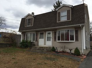 211 Verge St, Springfield, MA 01129