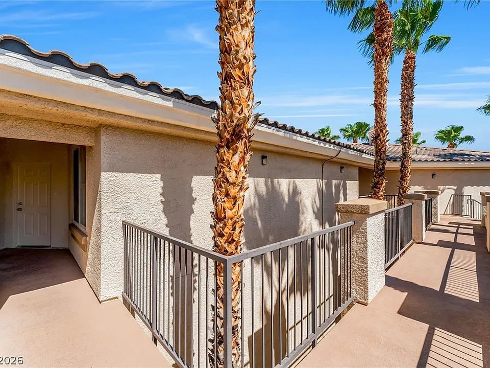 7139 S Durango Dr #309
