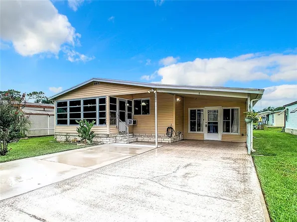 35801 Verda Dr, Zephyrhills, FL 33541