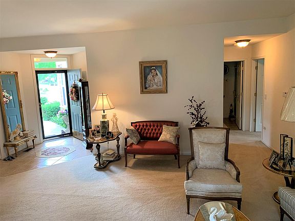 4th image of 21306 Hidden Lake Ct
