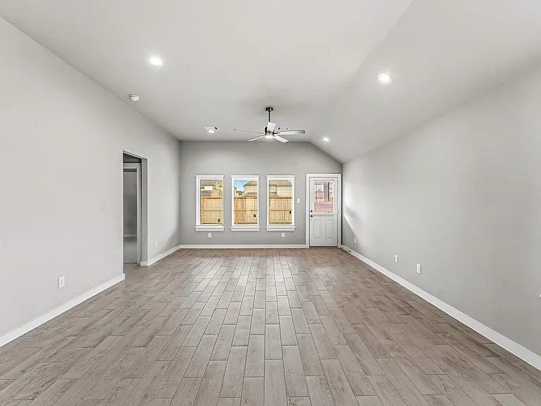 2623 Rusty Carabeen Ct — Photo 14