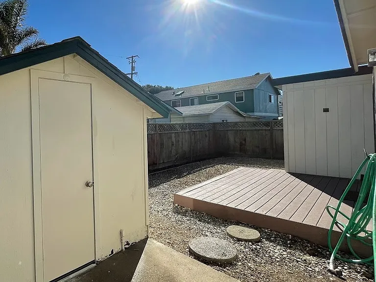 380 Oahu St — Photo 14