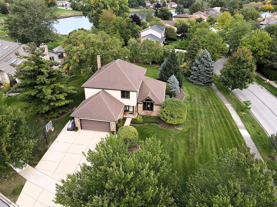 1st image of 15611 Kemper Dr