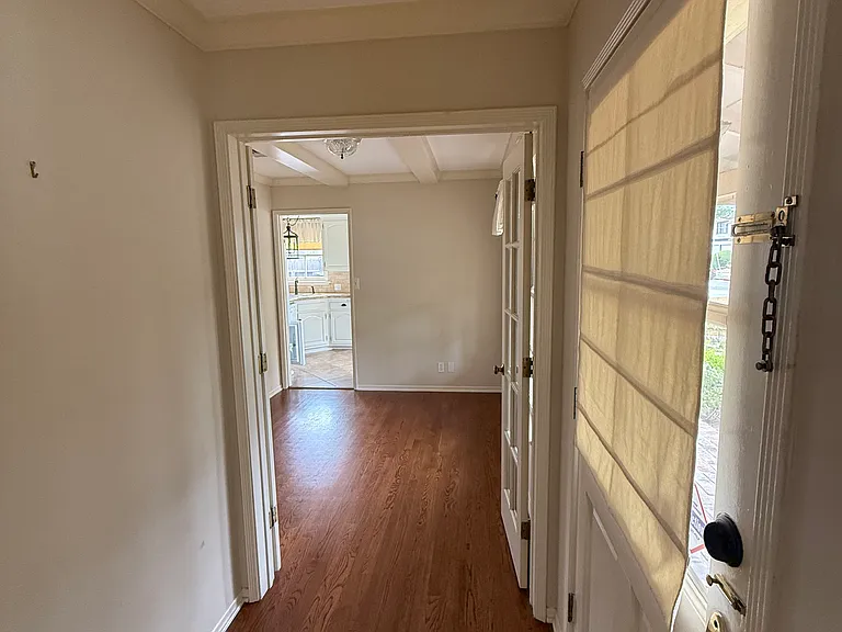 12901 Woodbridge St — Photo 7