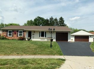 230 Deervale Ct, Vandalia, OH