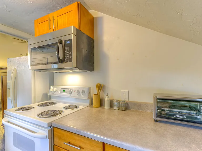 9704 Holman Rd NW #3 — Photo 5